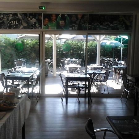 Hotel Bar Restaurant Le Chaudron Vert 생테티엔 외부 사진