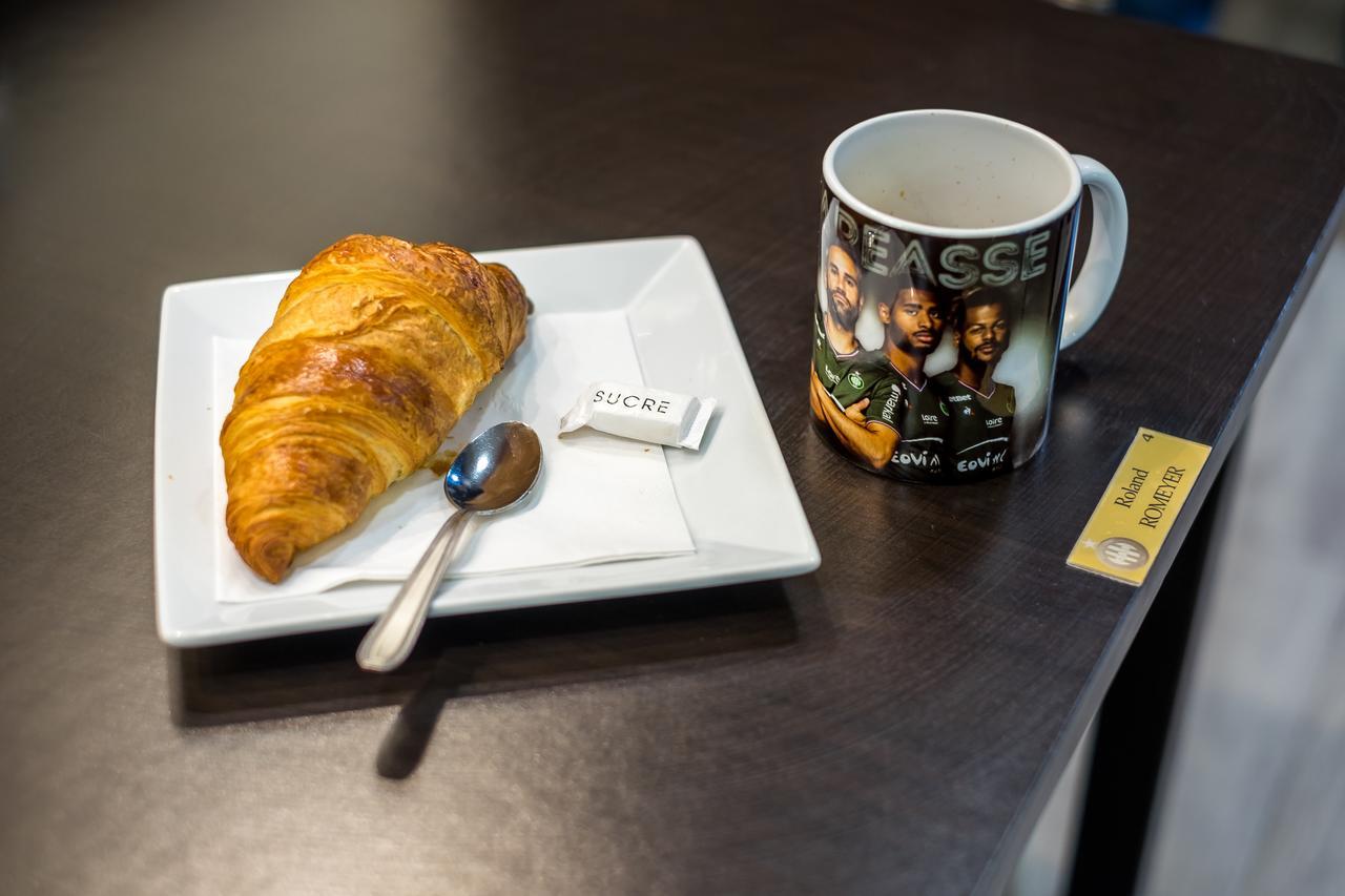 Hotel Bar Restaurant Le Chaudron Vert 생테티엔 외부 사진
