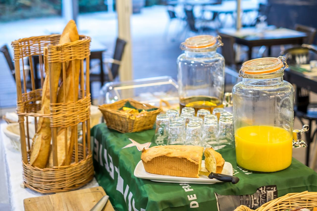 Hotel Bar Restaurant Le Chaudron Vert 생테티엔 외부 사진