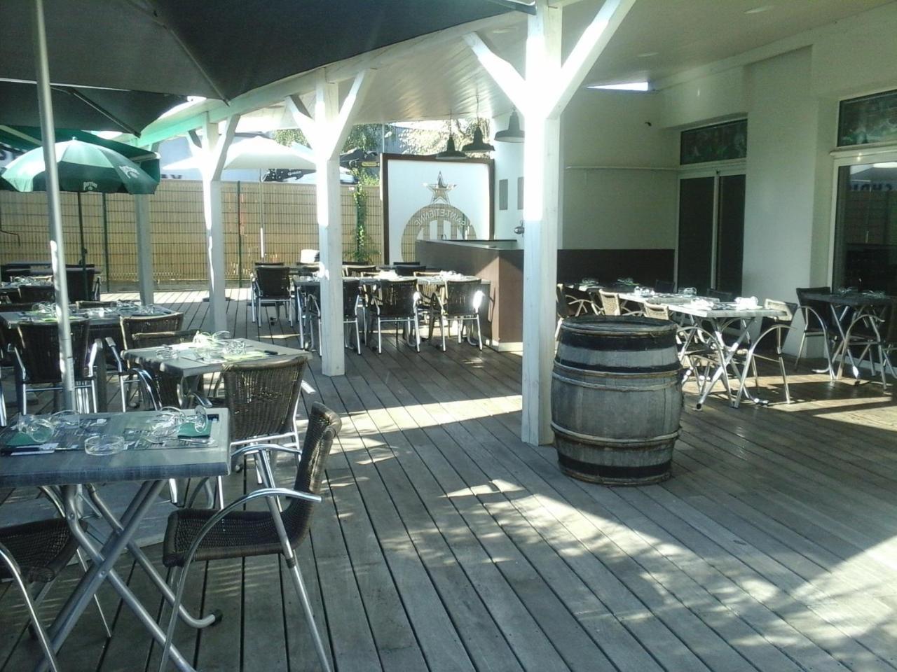 Hotel Bar Restaurant Le Chaudron Vert 생테티엔 외부 사진
