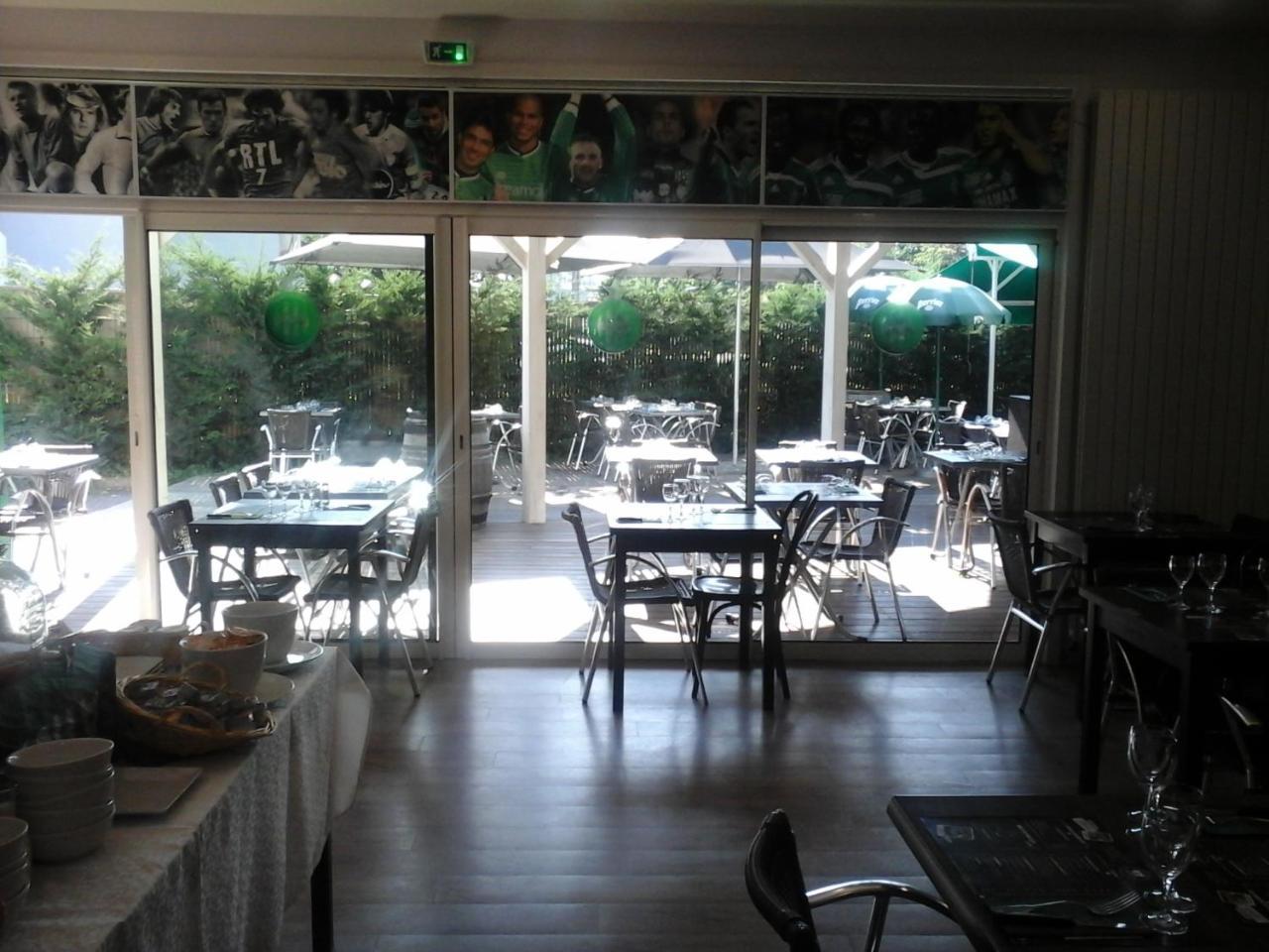 Hotel Bar Restaurant Le Chaudron Vert 생테티엔 외부 사진